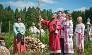 Evening prayers of the clergy'янською мовою